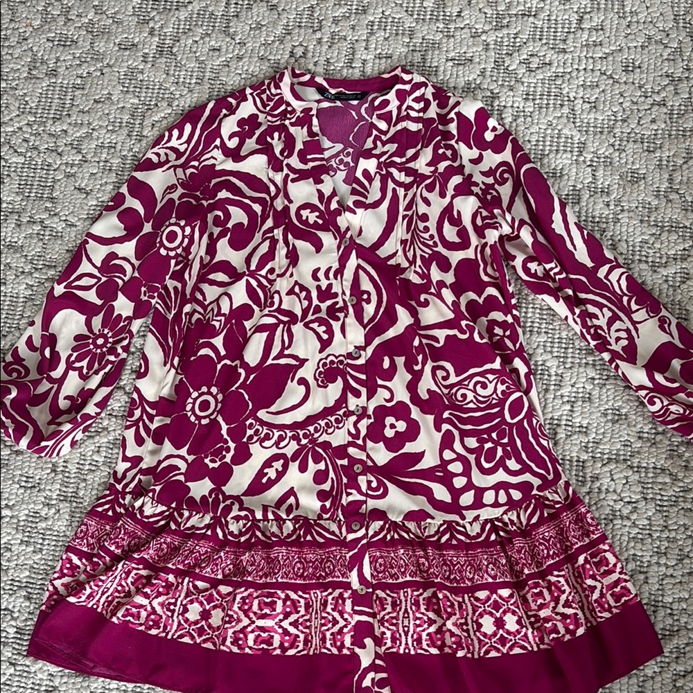 Floral Patterned minidress in Pink and Cream